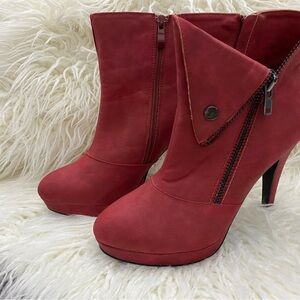 Elegant Red Heeled Ankle Boots